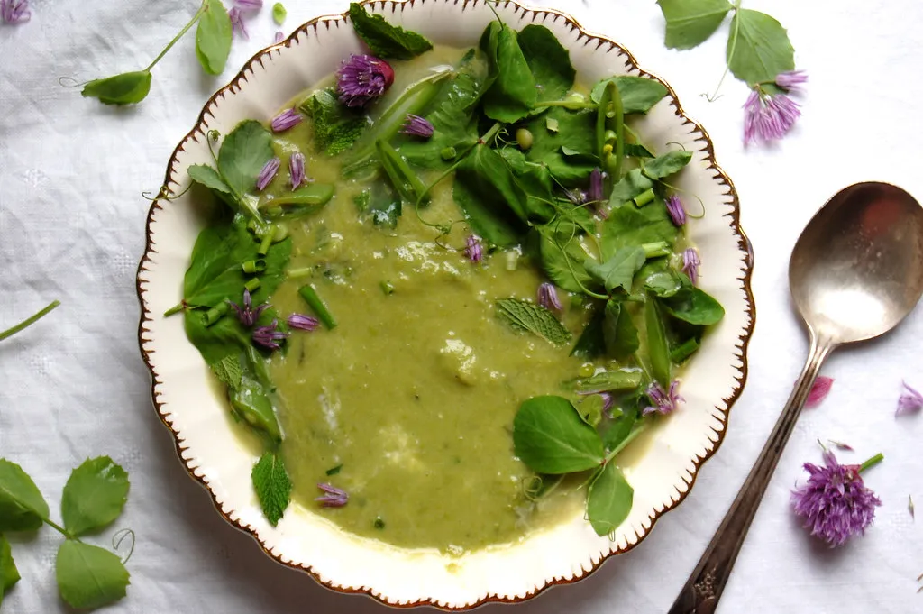 Barefoot Contessa's Fresh Pea Soup Recipe 