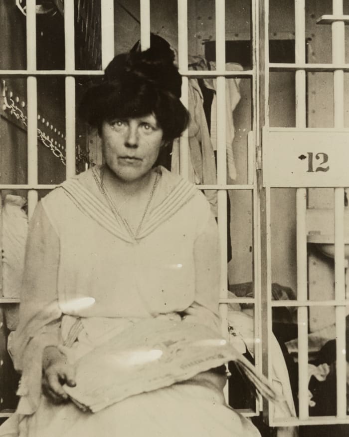 suffragist Lucy Burns imprisoned in 1917