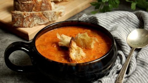bowl of tomato orzo soup