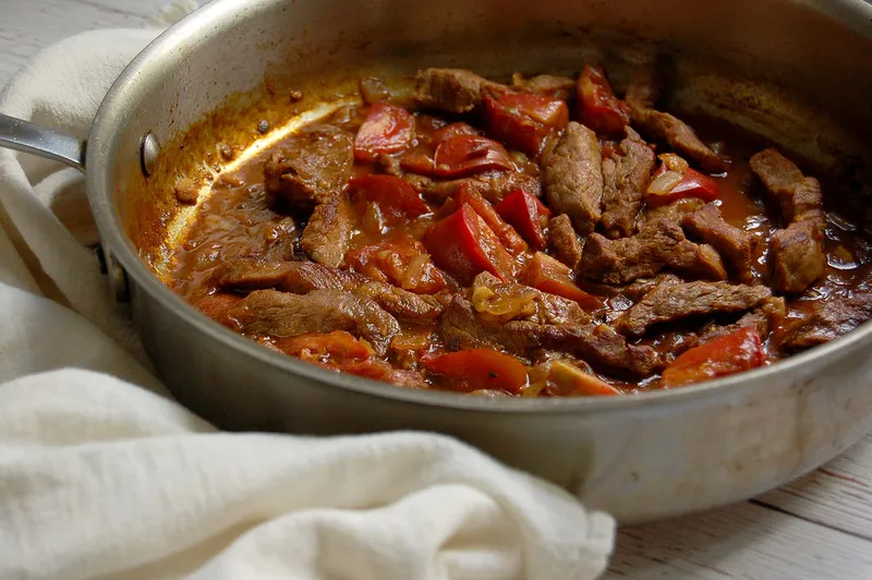 Awaze Tibs (Ethiopian Beef Tibs) - Chili Pepper Madness