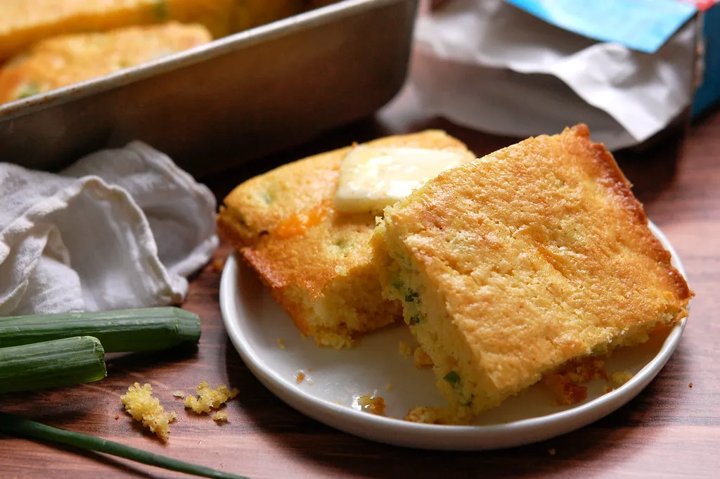 easy honey cornbread recipe, best jiffy cornbread recipe doctored