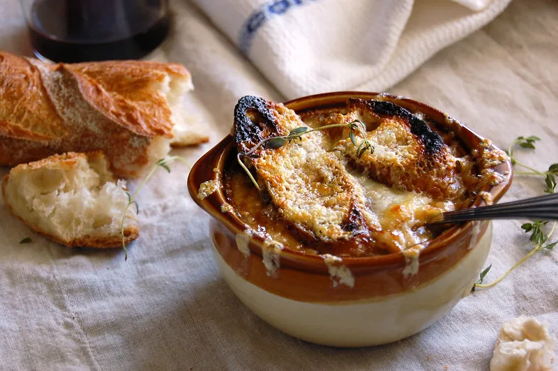 Easy French Onion Soup Recipe: A Comfort Food Classic