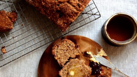 loaf of Irish brown soda bread
