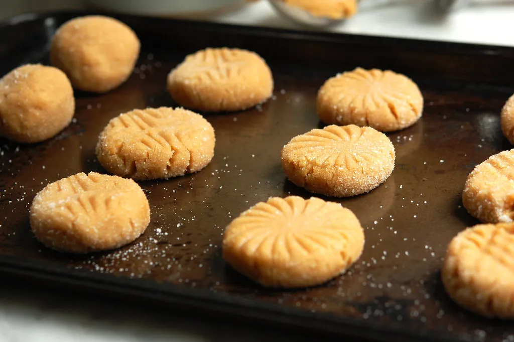 Old Fashioned Chewy Peanut Butter Cookies - Through My Front Porch