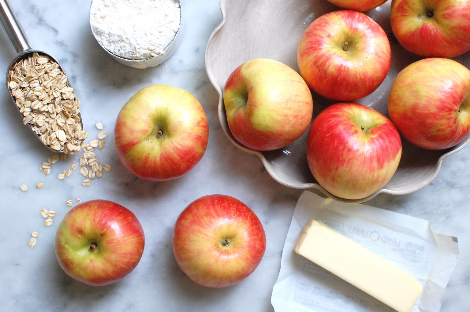 The Best Apples for Baking Pie + Apple Desserts