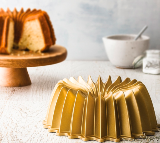 Gift Guide: Small Luxuries for the Kitchen - Baking Mischief