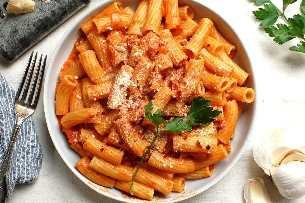 Easy Vodka Sauce: Pasta Recipes