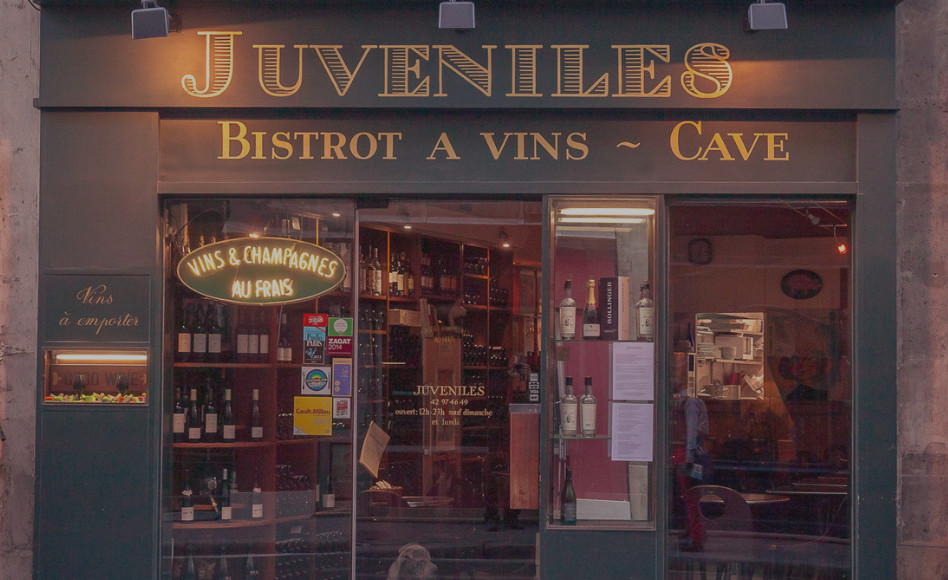 Juveniles wine bar and restaurant in Paris