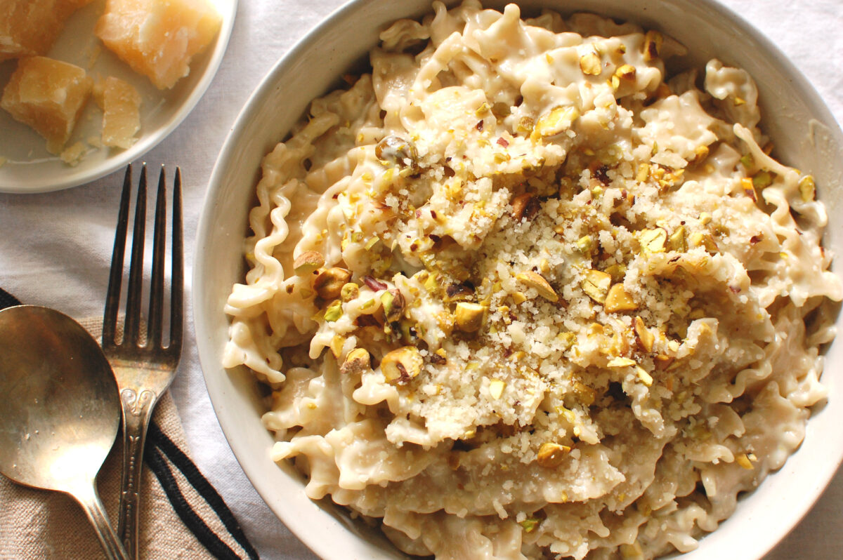 Creamy Gorgonzola Pasta Easy 20 Minute Recipe creamy-gorgonzola-pasta-easy-20-minute-recipe